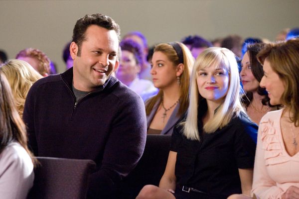 four_christmases_movie_image_reese_witherspoon_and_vince_vaughn_1.jpg