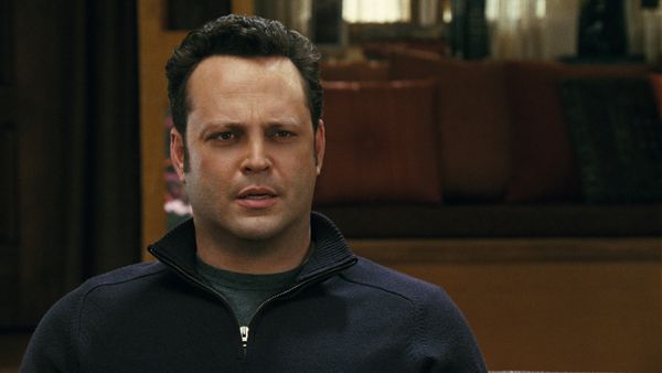 four_christmases_movie_image_vince_vaughn__1_.jpg