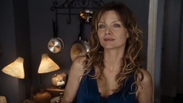 personal_effects_movie_image_michelle_pfeiffer_01.jpg