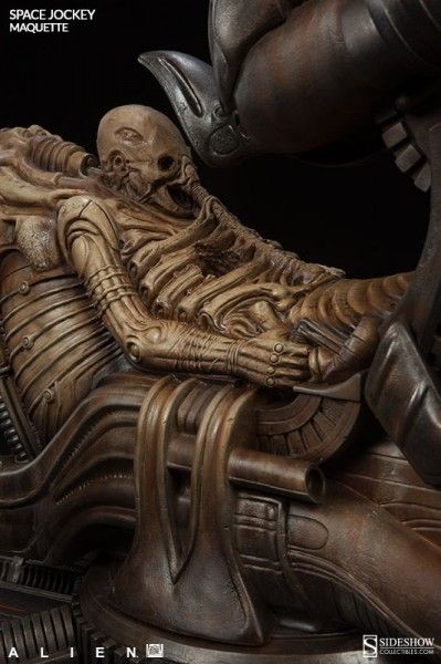 alien-space-jockey-maquette-7