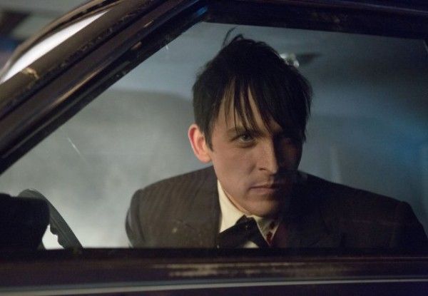 gotham-image-robin-lord-taylor-fearsome-dr-crane