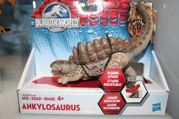 jurassic-world-ankylosaurus-figure