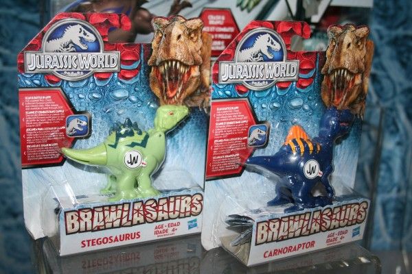 jurassic-world-brawlsaurs-figures