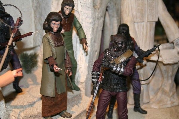 planet-of-the-apes-2-neca