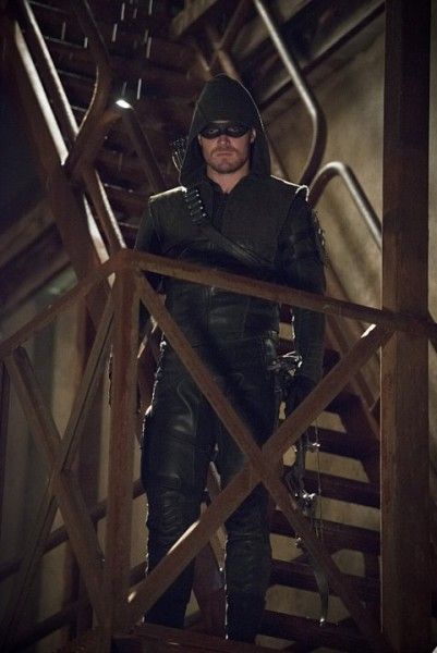arrow-image-the-offer-stephen-amell