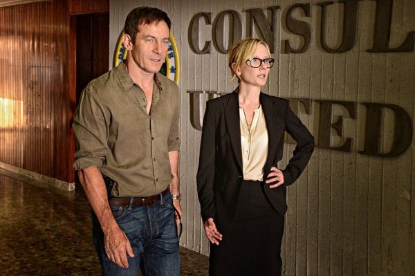 dig-review-image-jason-isaacs-anne-heche