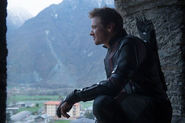 avengers-age-of-ultron-jeremy-renner