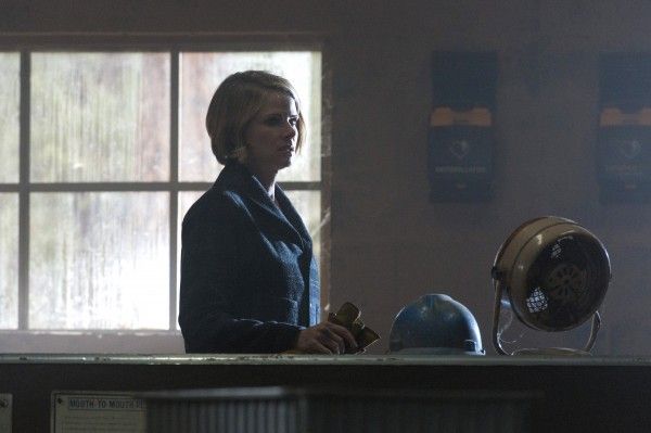 justified-recap-collateral-joelle-carter