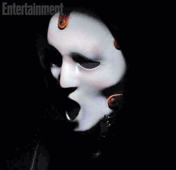 scream-tv-series-mask