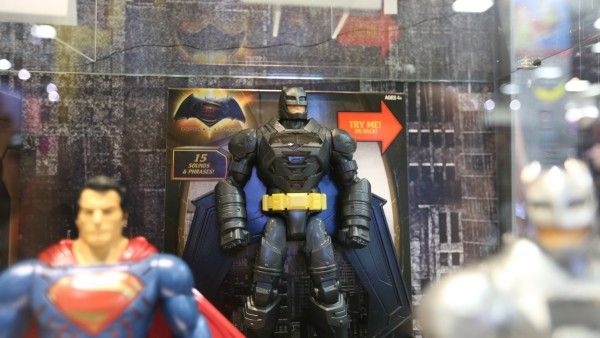 batman-vs-superman-movie-toy-comic-con (7)