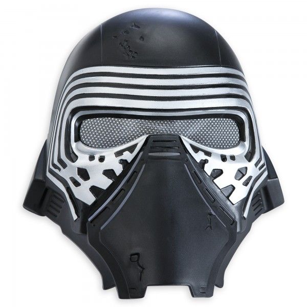 star-wars-the-force-awakens-toy-kylo-ren-helmet