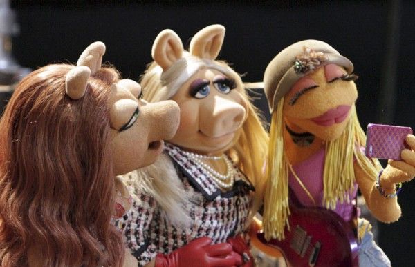 the-muppets-piggy-denise-janice-tuesday-tv-ratings