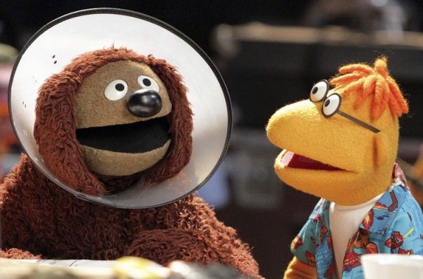 the-muppets-rowlf-scooter