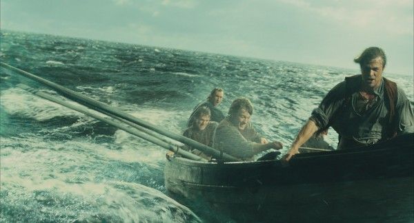 in-the-heart-of-the-sea-movie-image-3