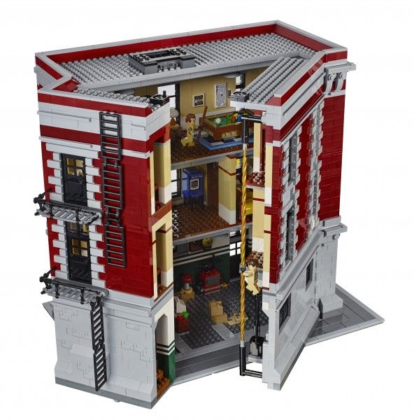 lego-ghostbusters-firehouse-10