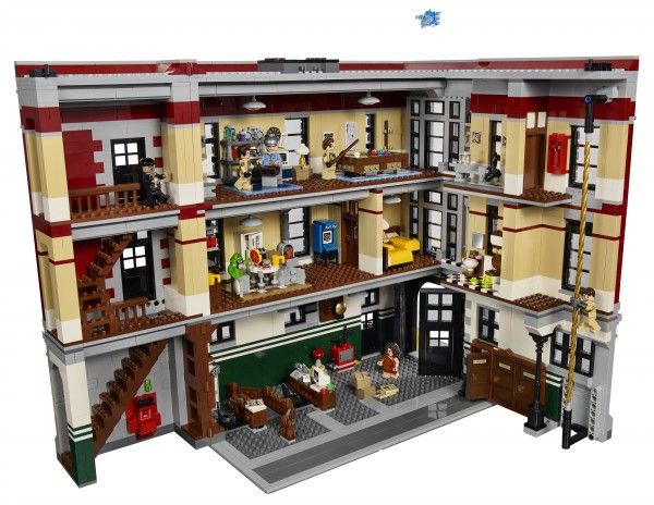 lego-ghostbusters-firehouse-interior