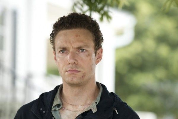 walking-dead-now-image-ross-marquand