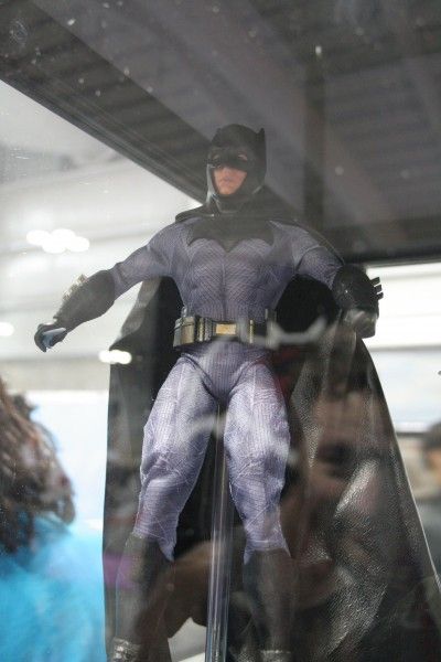 batman-figure-toy-fair