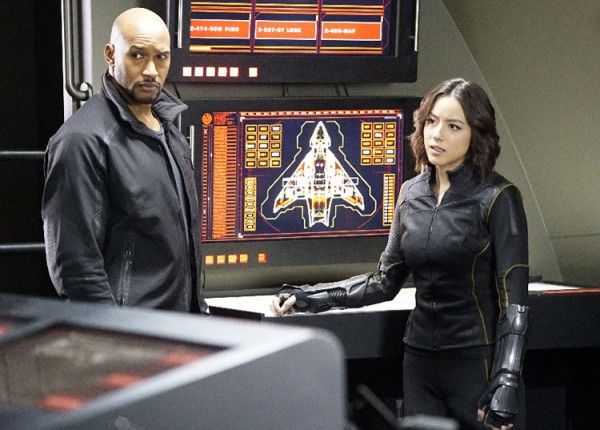 agents-of-shield-chloe-bennet-henry-simmons