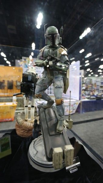 sideshow-collectibles-wondercon-booth (20)