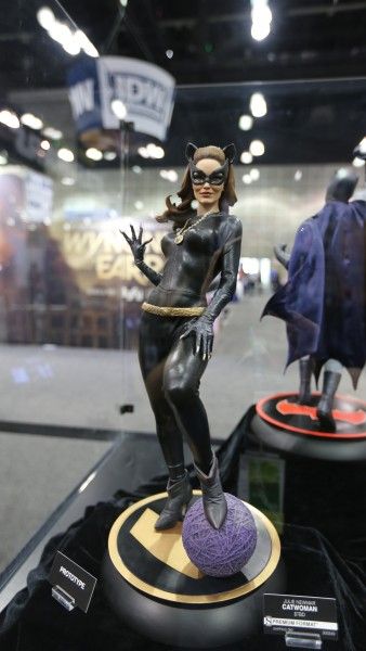 sideshow-collectibles-wondercon-booth (5)