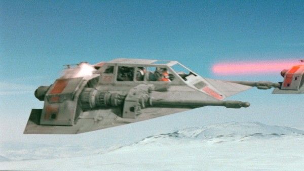 star-wars-the-force-awakens-snowspeeder