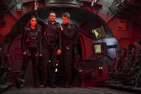 agents-of-shield-season-3-the-team-image-4
