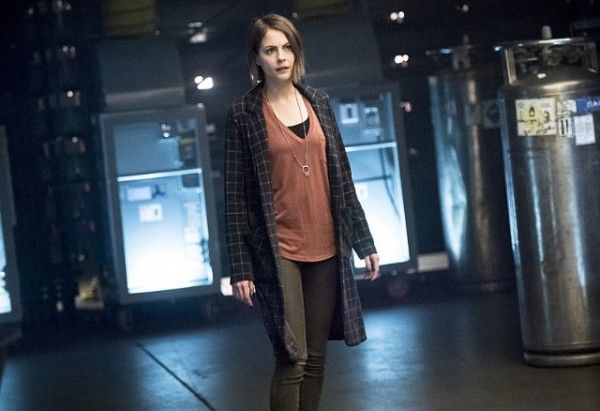arrow-monument-point-image-willa-holland
