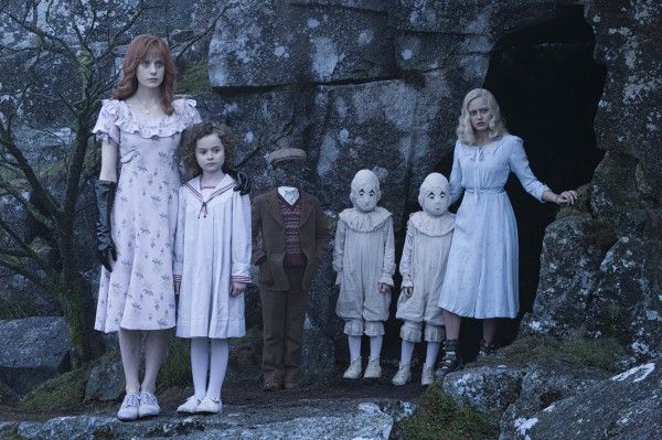 miss-peregrines-home-for-peculiar-children-cast