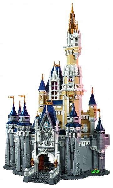 lego-disney-castle-front-2