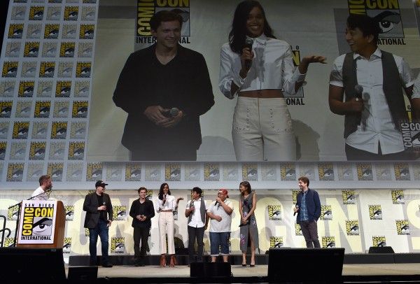marvel-comic-con-safe-spider-man-homecoming-cast-1