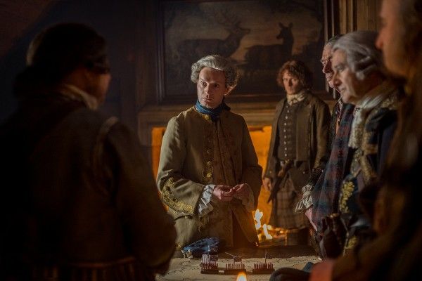 Outlander Season 2 Finale: Gripping, Emotional, Satisfying