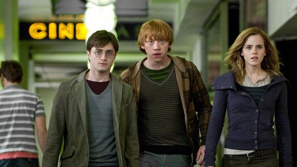 harry-potter-and-the-deathly-hallows-1