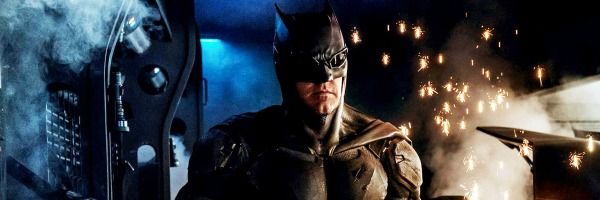 movie-talk-batman-suit-slice