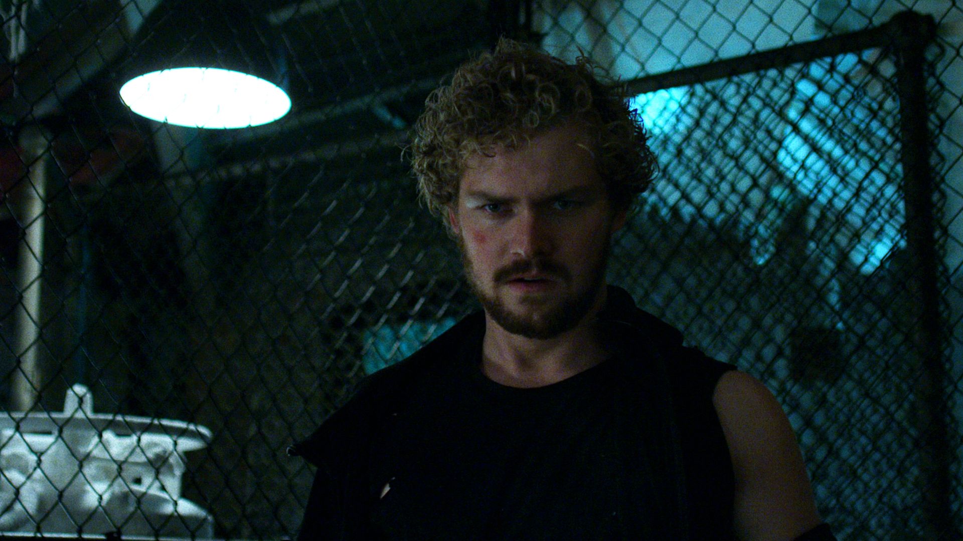 iron-fist-finn-jones-1