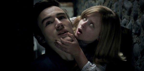 ouija-origin-of-evil-lulu-wilson-parker-mack