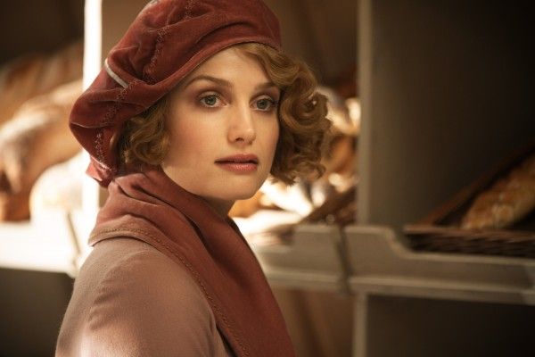 alison-sudol-fantastic-beasts-and-where-to-find-them