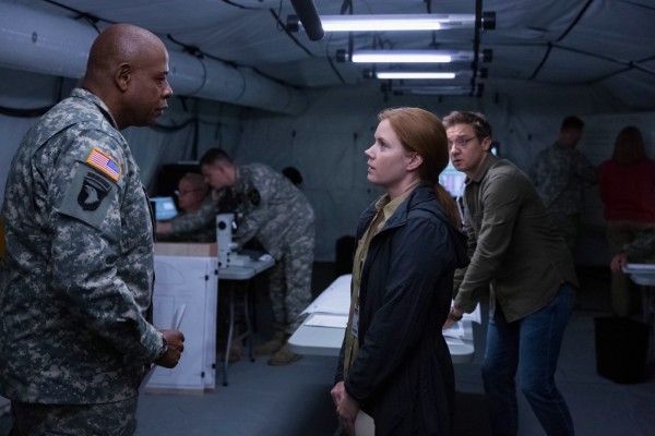 arrival-movie-amy-adams-jeremy-renner-forest-whitaker