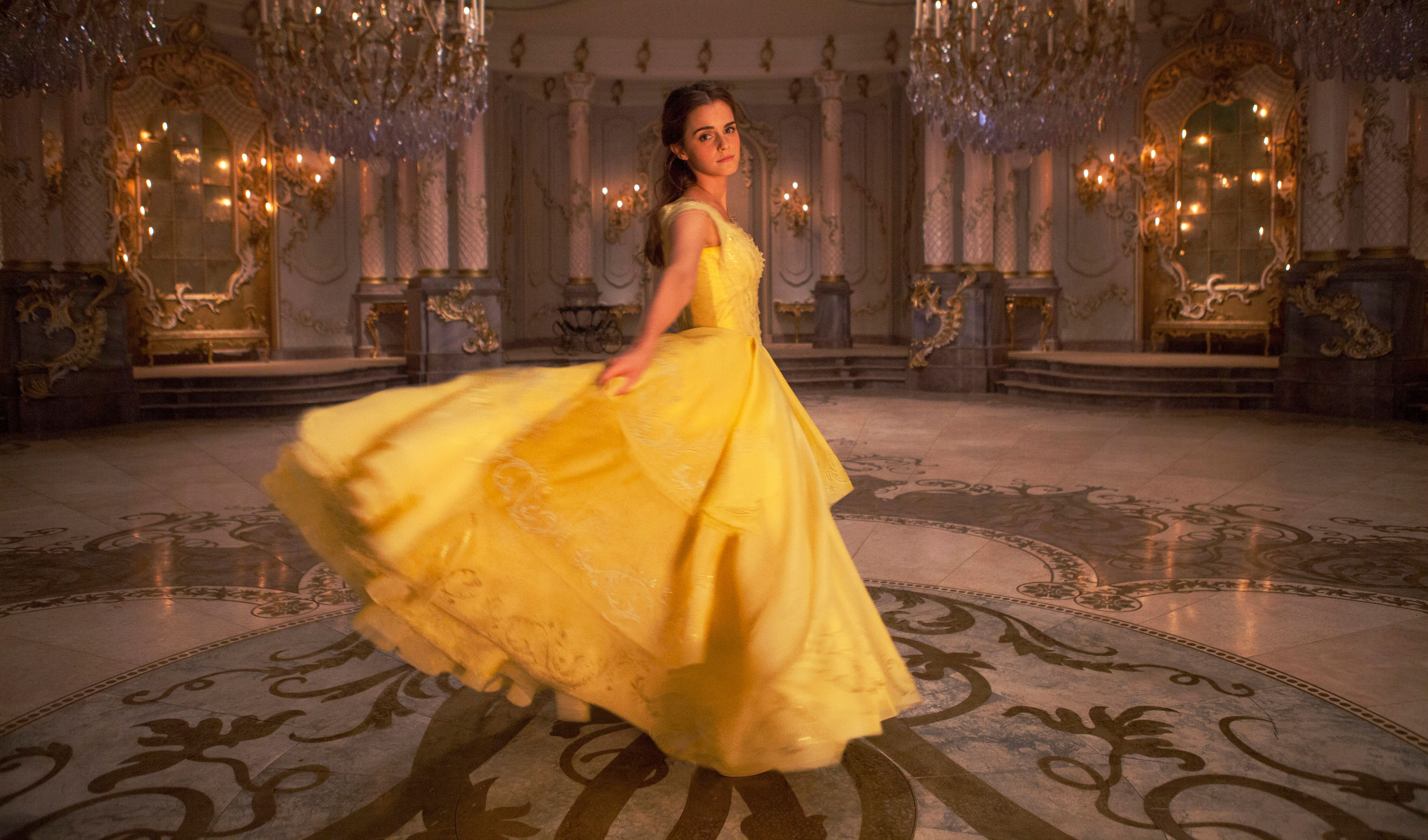 beauty-and-the-beast-movie-image-belle-emma-watson