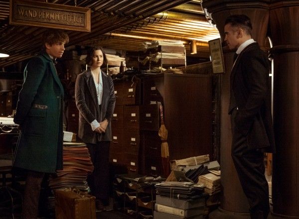 fantastic-beasts-and-where-to-find-them-katherine-waterston-eddie-redmayne-colin-farrell