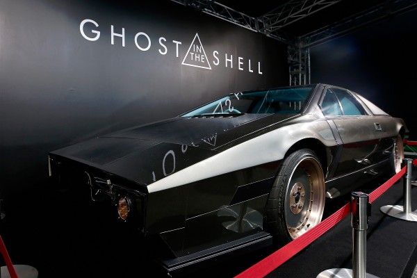 ghost-in-the-shell-batou-car