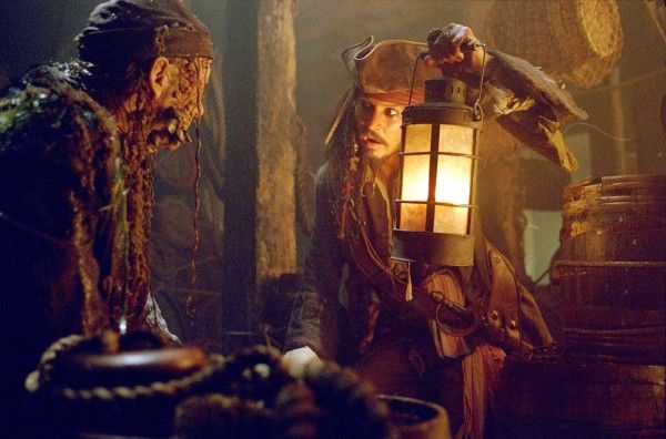 pirates-of-the-caribbean-dead-mans-chest-3