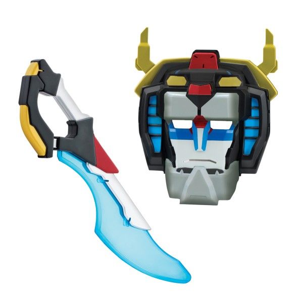 voltron-sword-helmet