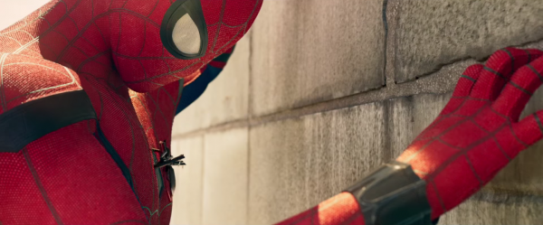 spiderman-homecoming-trailer-image-costume-technology
