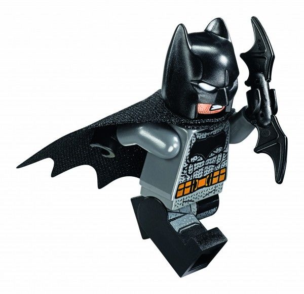 lego-justice-league-knightcrawler-tunnel-attack-batman-minifig