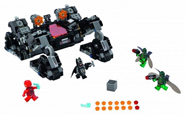lego-justice-league-knightcrawler-tunnel-attack-set