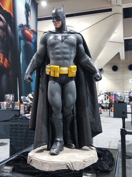 batman-statue-sideshow