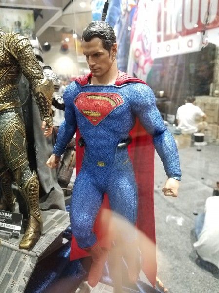 superman-justice-league-hot-toys-sideshow-2