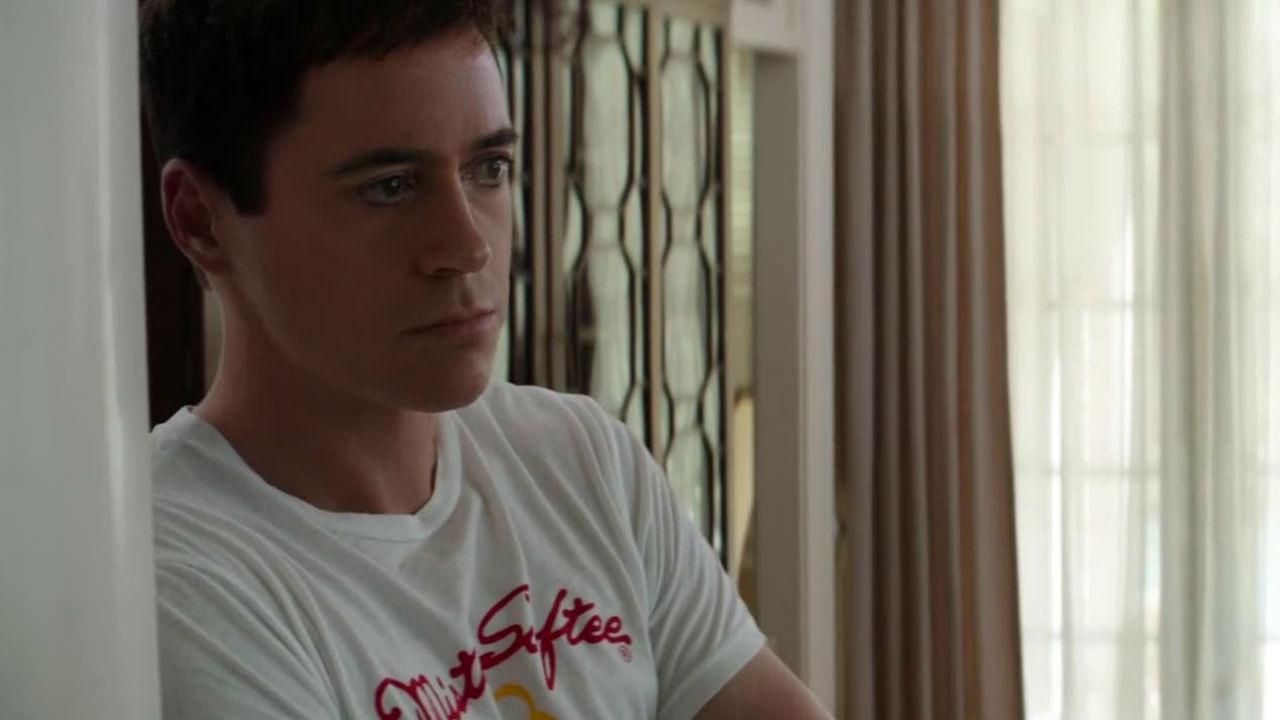 tony-stark-young