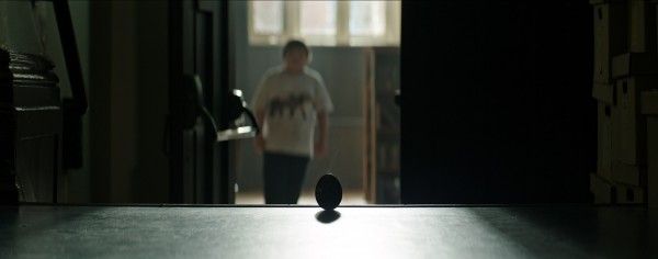 it-movie-image-egg